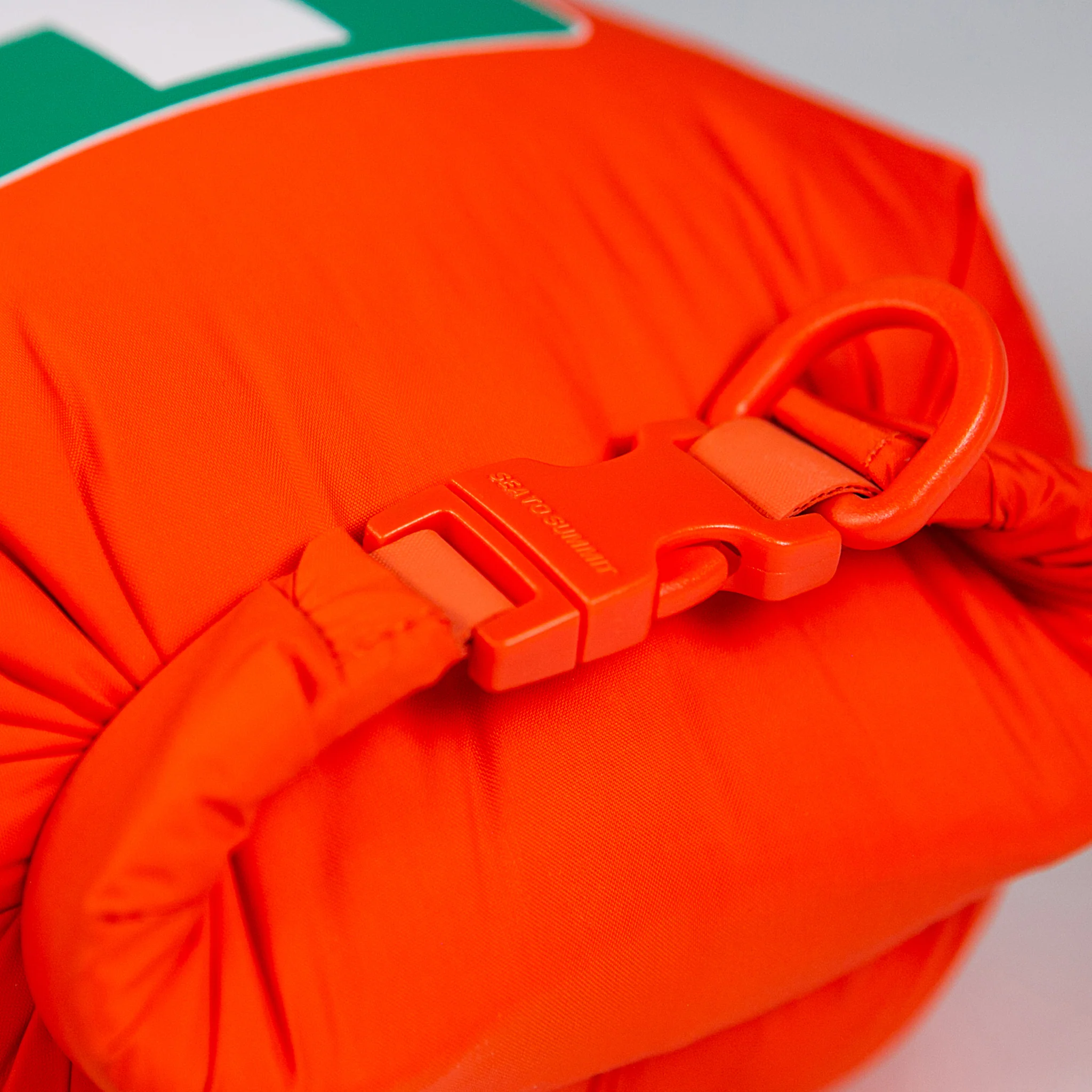Lightweight Dry Bag First Aid - Image 10